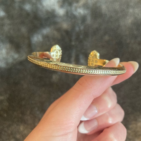 TODAY ONLY!!! Kendra Scott Elton Gold Cuff bracelet - Picture 7 of 11